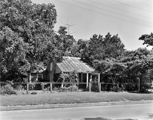 Primary view of object titled '[Historic Property, Photograph THC_12-0156]'.