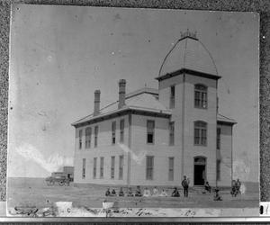 Primary view of object titled '[County Courthouse at La Plata]'.