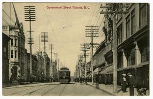 [Postcard of Government Street, Victoria, B.C.]