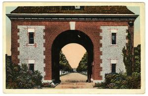 [Postcard of Biltmore Estate Entrance, North Carolina]