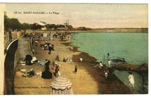 Primary view of object titled '[Postcard of Beach at Saint-Nazaire]'.
