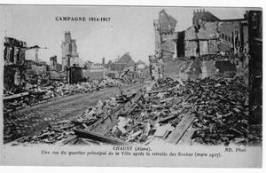 Primary view of object titled '[Postcard of Ruins in Chauny]'.