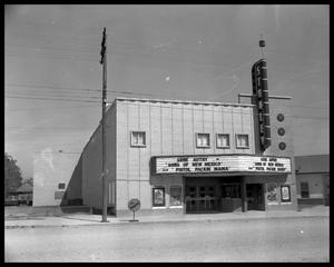 Primary view of object titled 'Stanley Theater in Luling, Texas'.