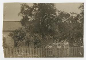 Primary view of object titled '[Photograph of the Sullivan Family in Clarendon, Texas]'.
