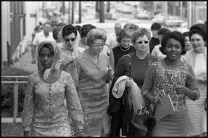[Women Workers Engage in Telephone Walkout]
