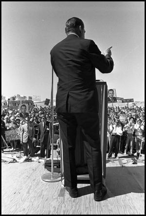 Primary view of object titled '[Photograph of Governor George Wallace Offering Speech at Rally]'.