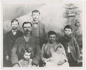 Primary view of object titled '[Photograph of the Sam Houston Barton Family]'.