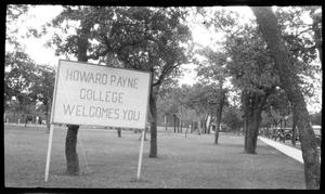 [Howard Payne Welcome Sign]