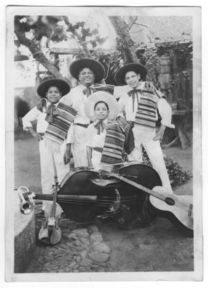 [Jose Alvarez and Sons Mariachi Band]