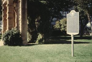 [Stephens County Courthouse, (marker)]