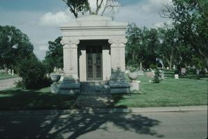 [Llano Cemetery, (John M. Shelton Monument)]